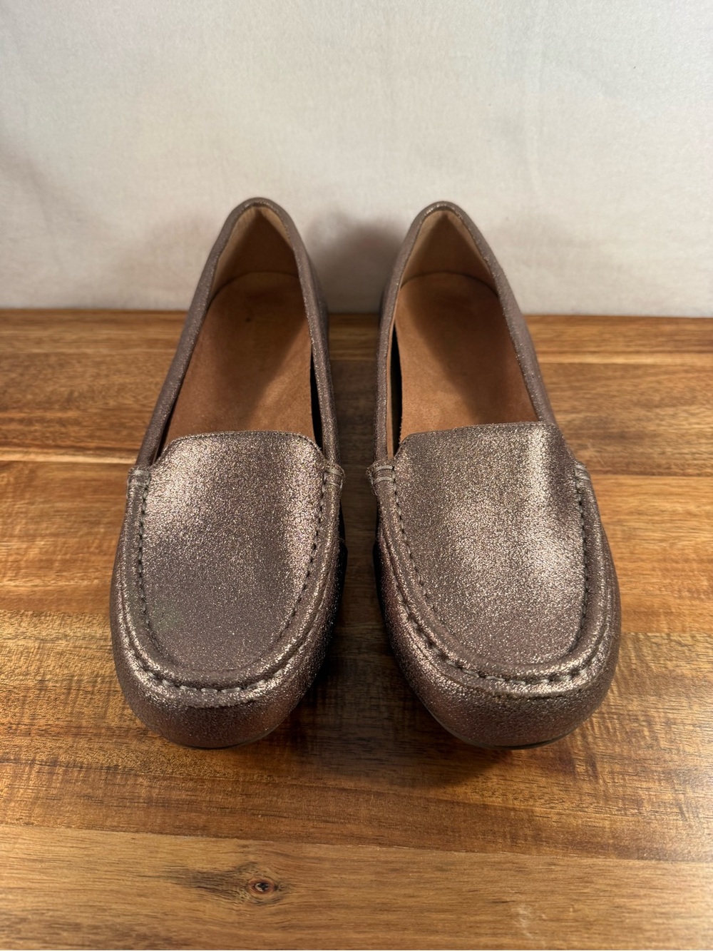 Vionic Debbie Metallic Bronze Leather Loafers Size 8.5